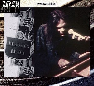 Neil Young - Massey Hall 1971 (2007)